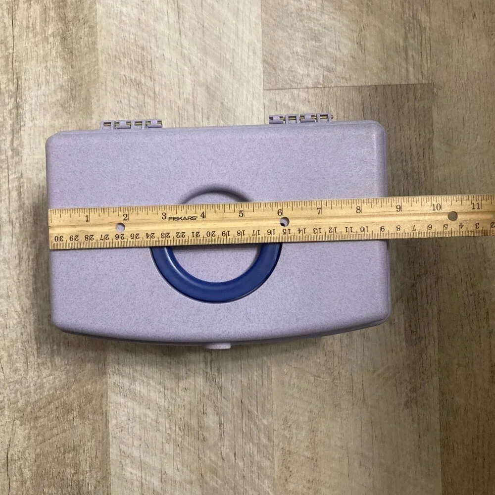 Vintage 90s Caboodles Pretty in Petite Lavender Case #2720